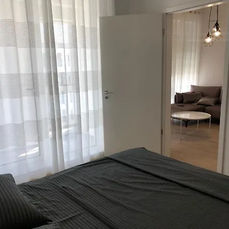 Urban Oasis Free Private Parking Appartamento